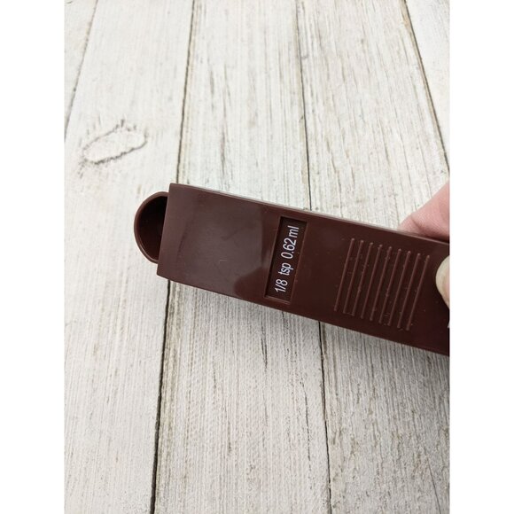 Hershey's Chocolate Plastic Adjustable Teaspoon & Tablespoon Measuring Spoons - Picture 5 of 5